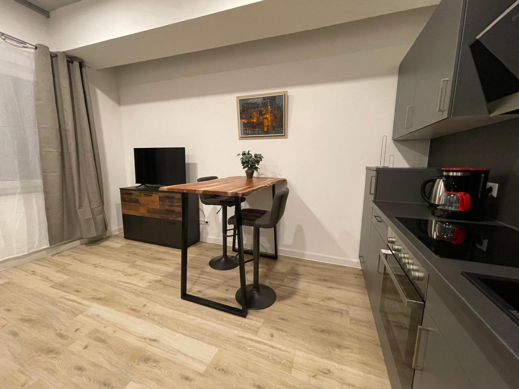 Wunderschoenes Apartment Am Schloessle Zentrum 普福尔茨海姆 外观 照片