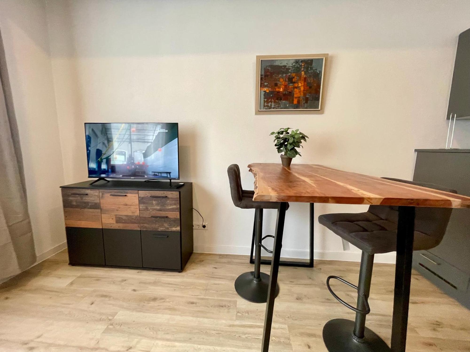 Wunderschoenes Apartment Am Schloessle Zentrum 普福尔茨海姆 外观 照片