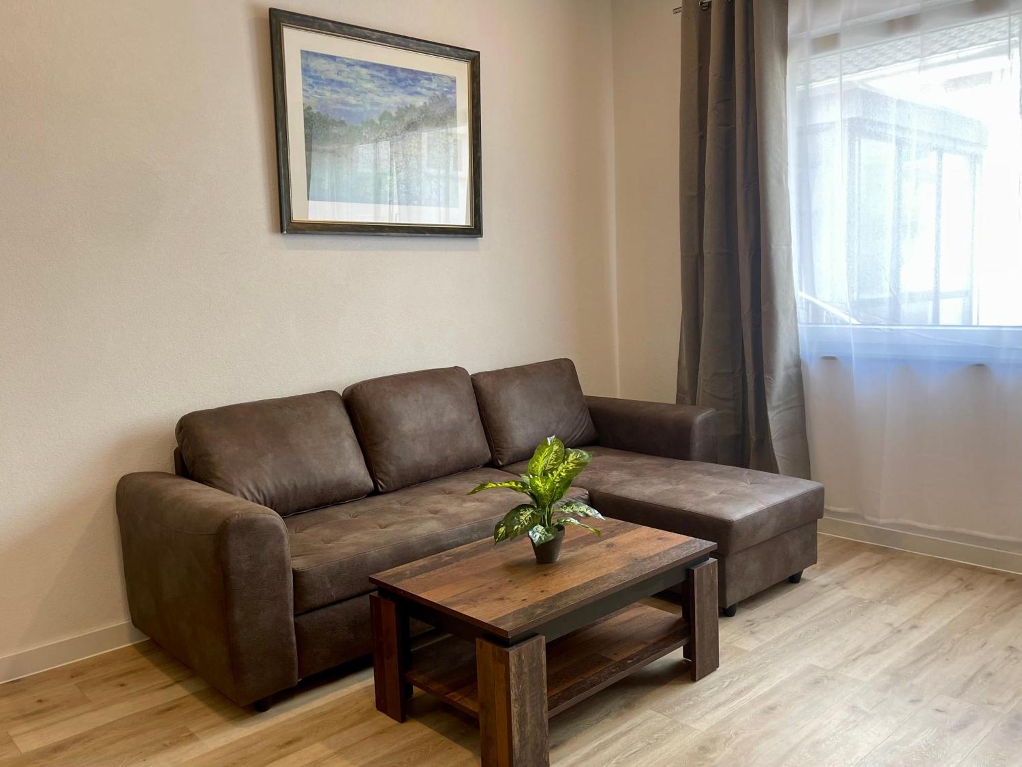 Wunderschoenes Apartment Am Schloessle Zentrum 普福尔茨海姆 外观 照片