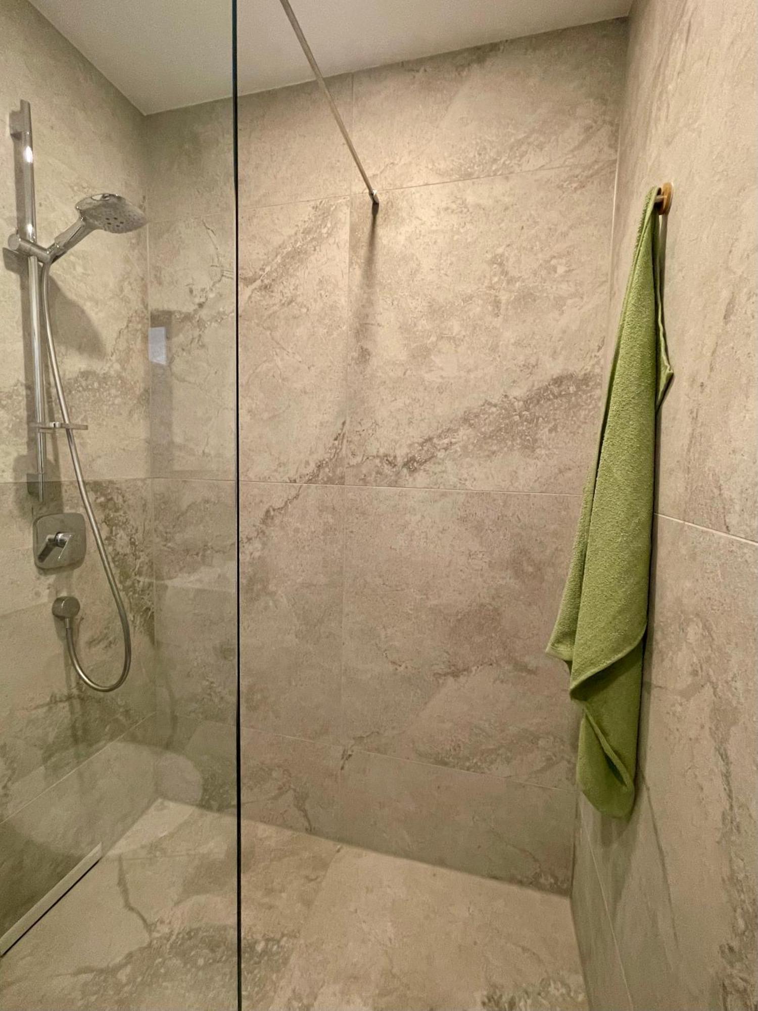 Wunderschoenes Apartment Am Schloessle Zentrum 普福尔茨海姆 外观 照片