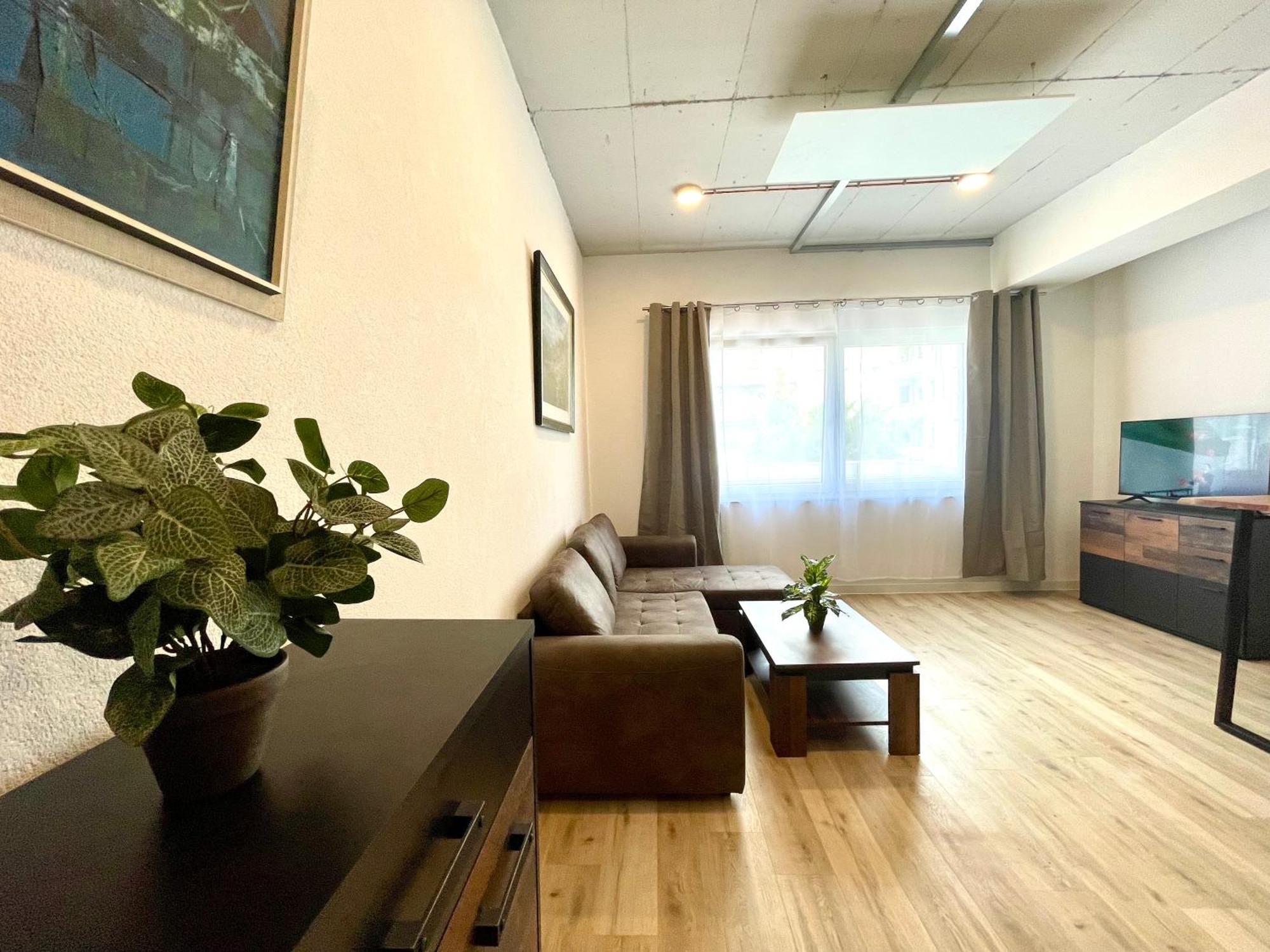 Wunderschoenes Apartment Am Schloessle Zentrum 普福尔茨海姆 外观 照片